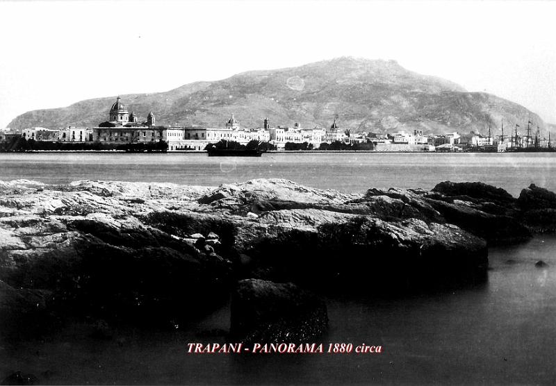 Vecchia Trapani 173 - Trapani - Panorama e Monte San Giuliano - anno 1880.jpg